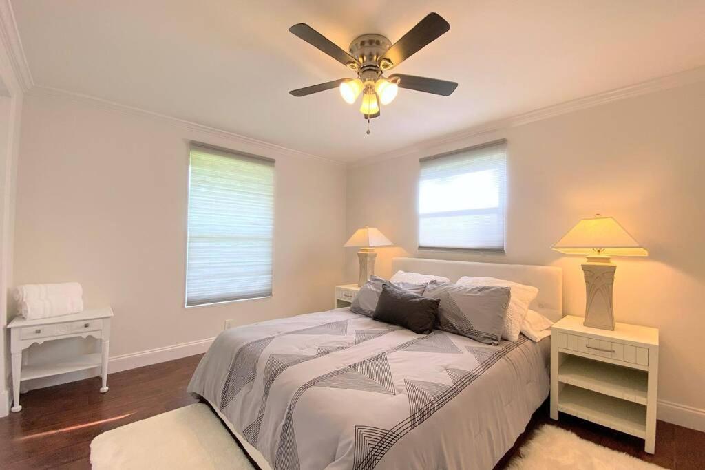 Cheerfull 4/Bed/ 3 Bath / Pool / Best Location North North Naples 외부 사진
